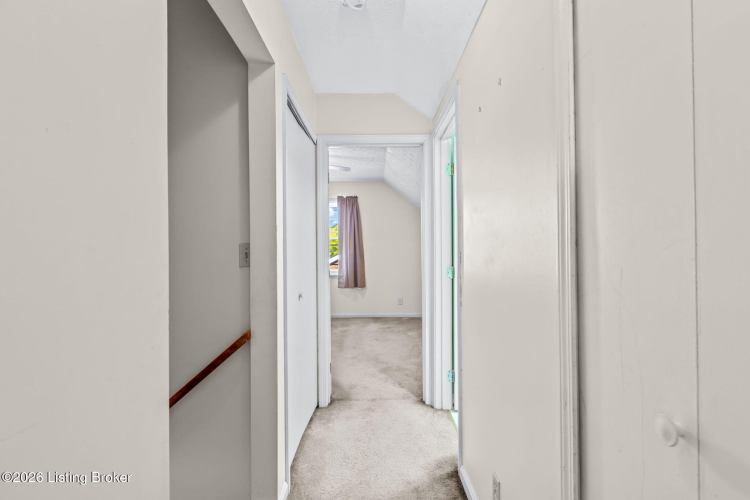 Listing Image 36
