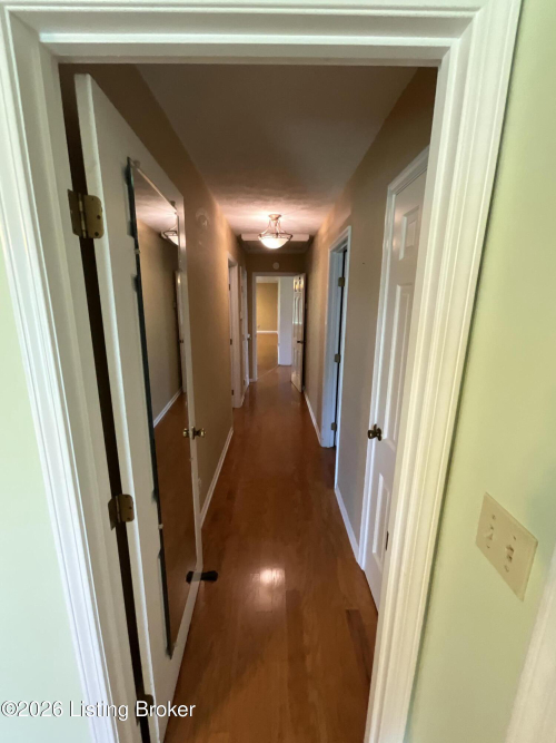 Listing Image 42