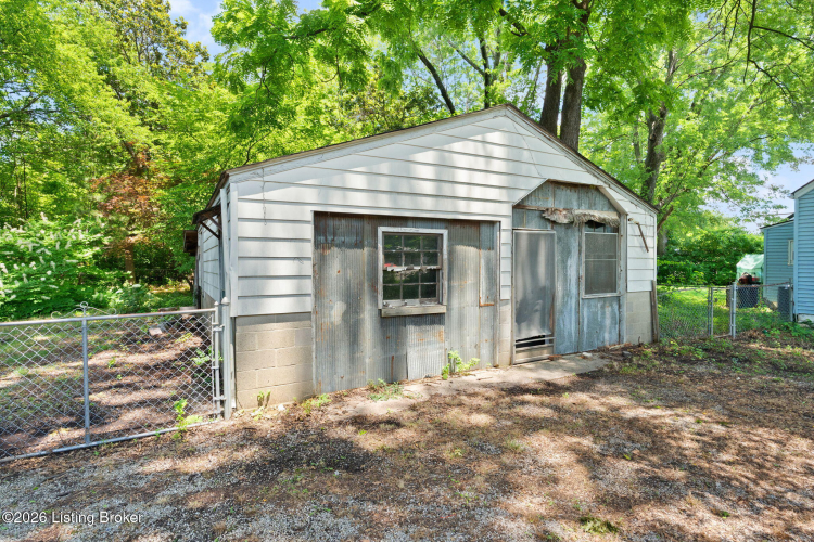 Listing Image 27