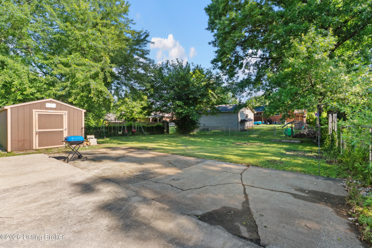Listing Image 38