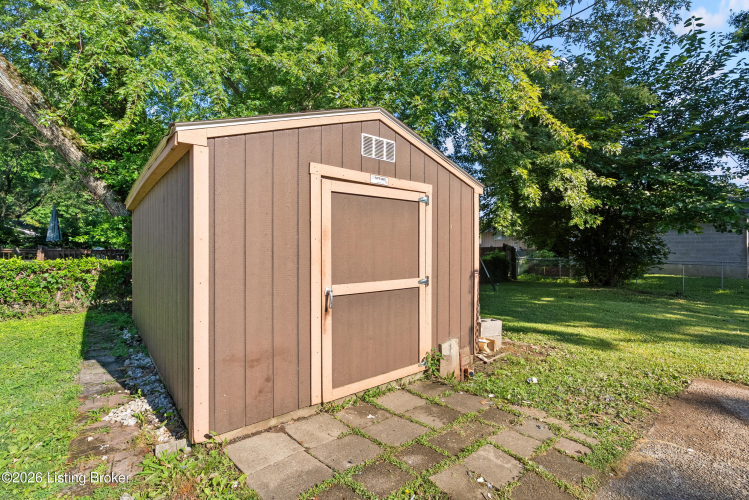 Listing Image 41