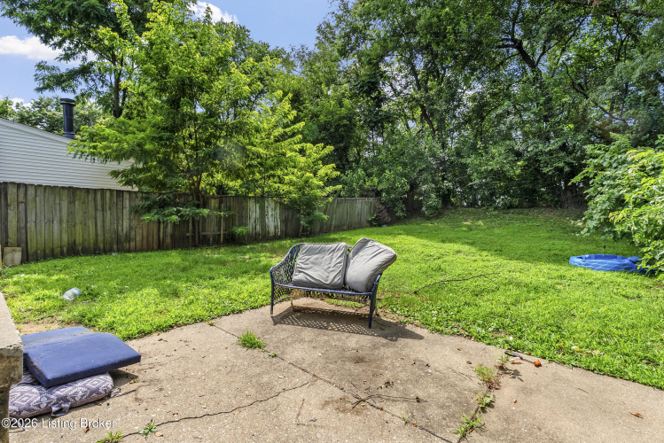 Listing Image 16