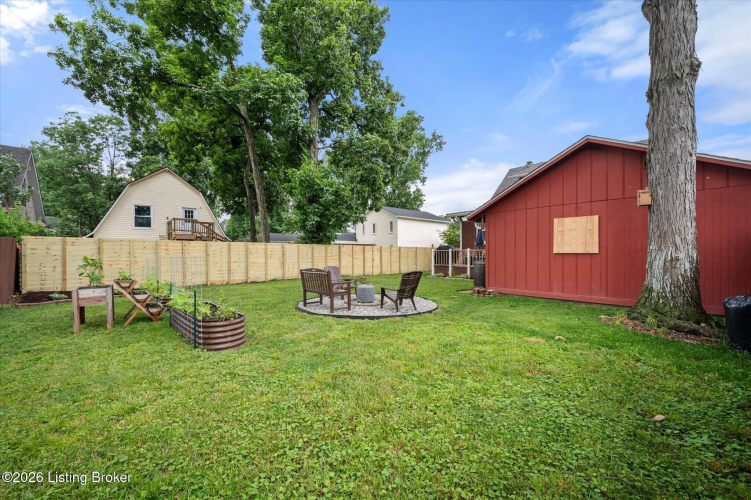 Listing Image 10