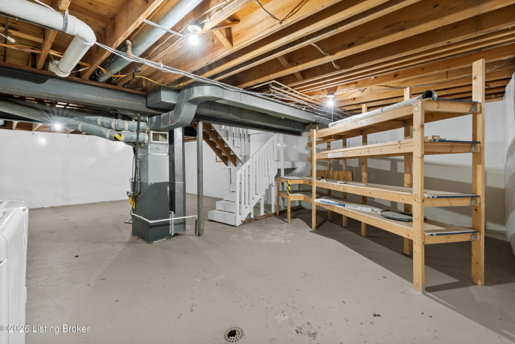 Listing Image 47