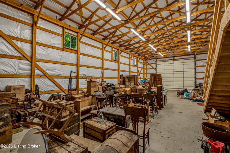 Listing Image 79