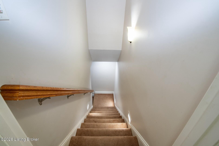 Listing Image 76