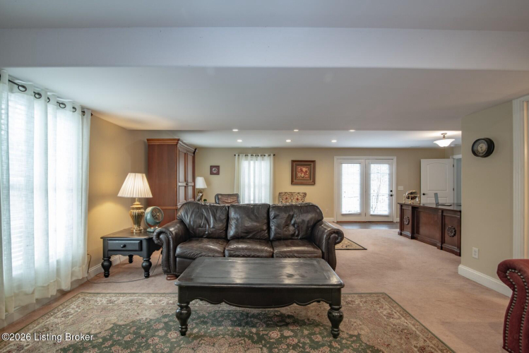 Listing Image 91