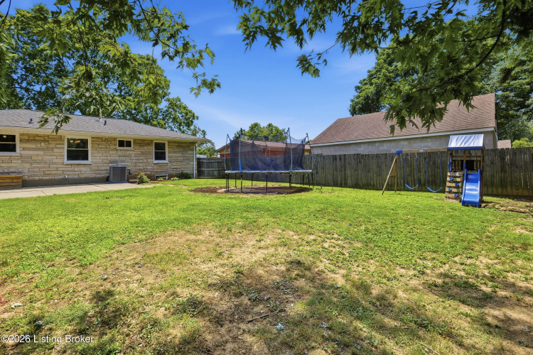 Listing Image 42