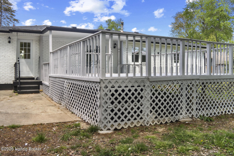 Listing Image 7