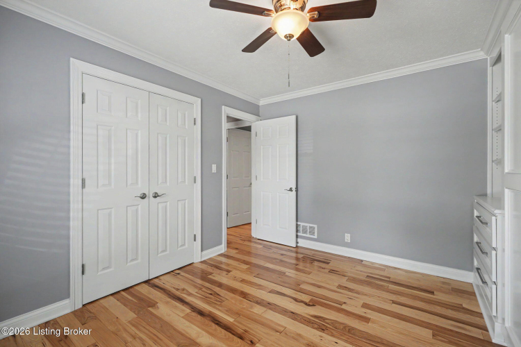 Listing Image 27