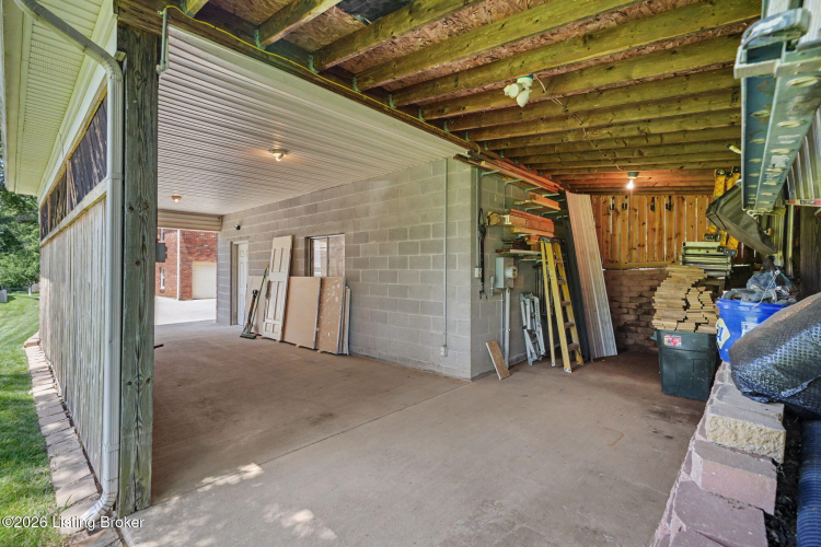 Listing Image 56