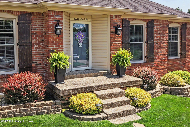 Listing Image 79