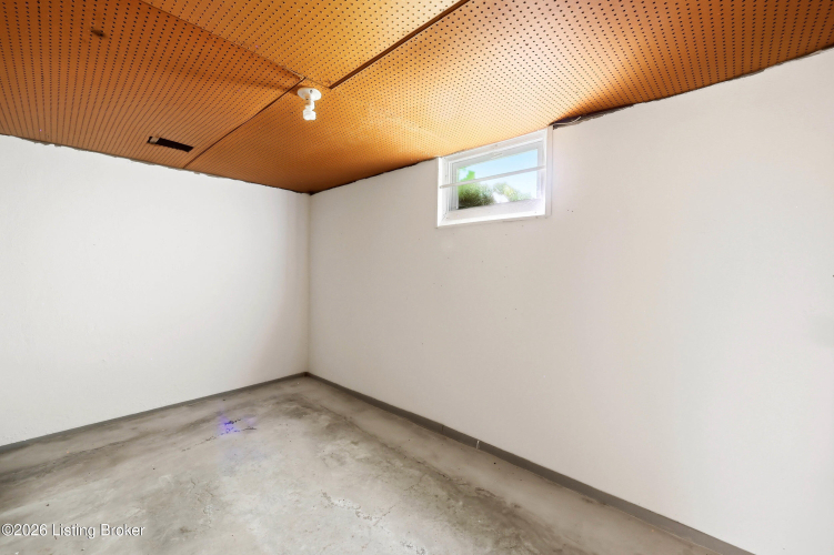 Listing Image 30