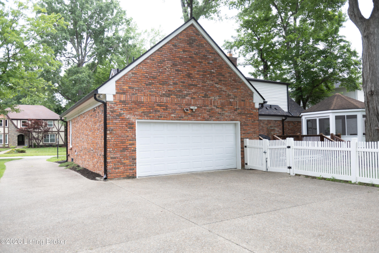 Listing Image 60