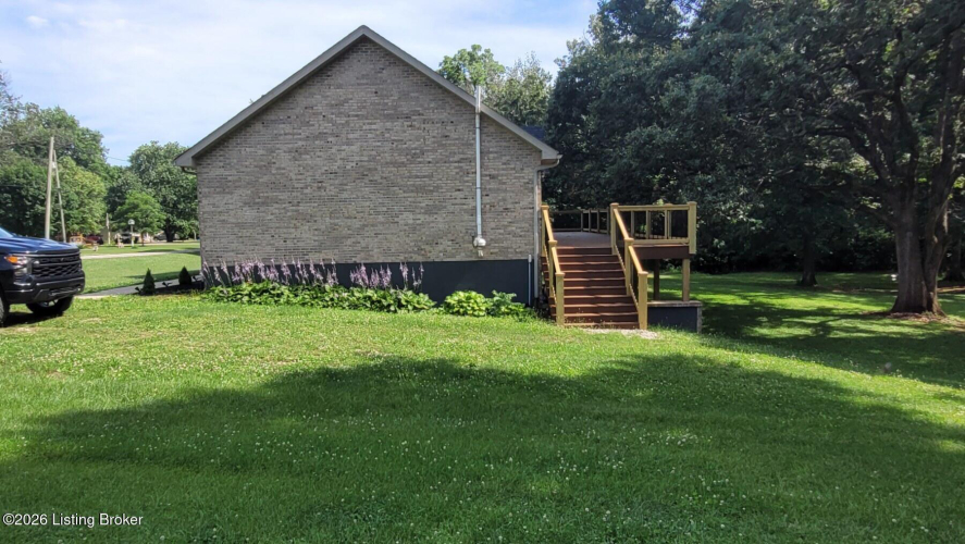 Listing Image 40