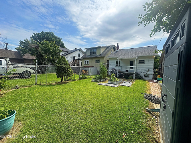 Listing Image 21