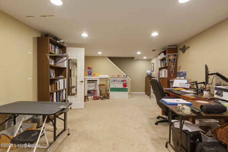 Listing Image 33