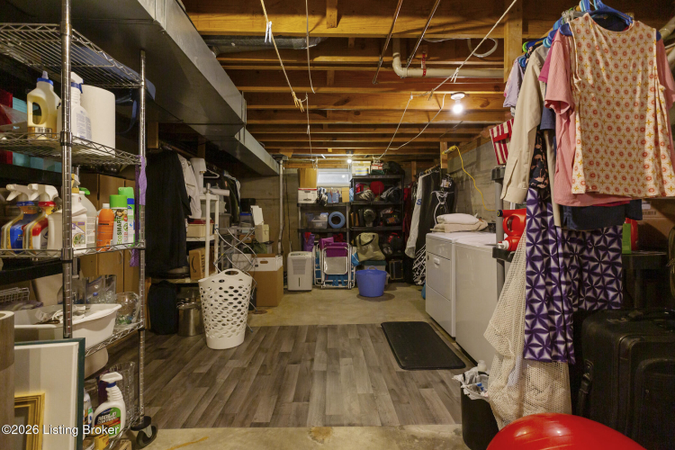 Listing Image 34