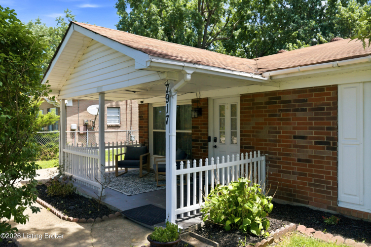 Listing Image 38