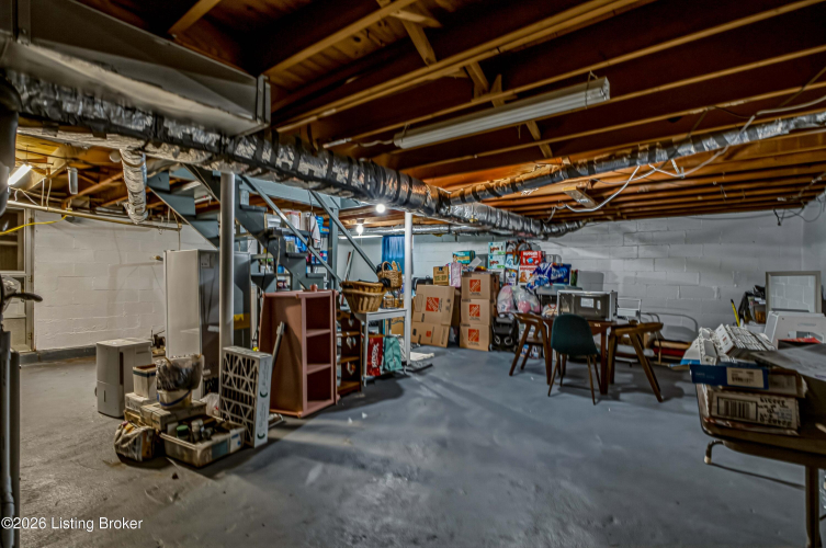 Listing Image 27