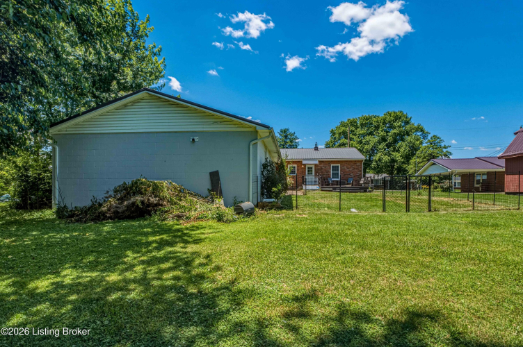 Listing Image 32
