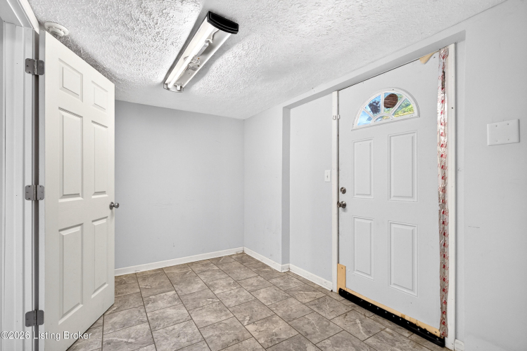 Listing Image 53