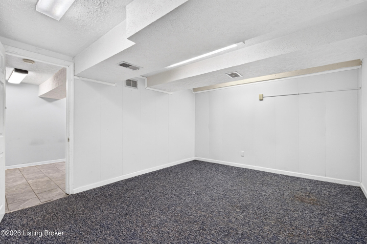Listing Image 65