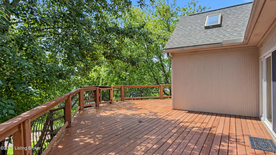 Listing Image 52