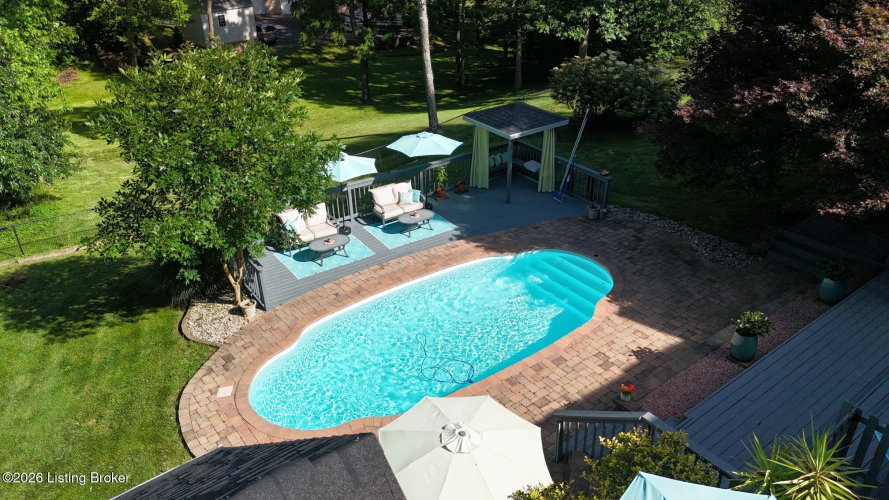 Listing Image 16