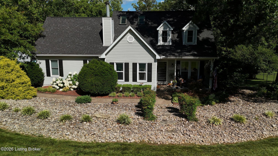 Listing Image 4