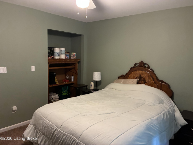 Listing Image 52