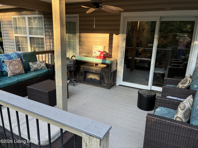 Listing Image 79