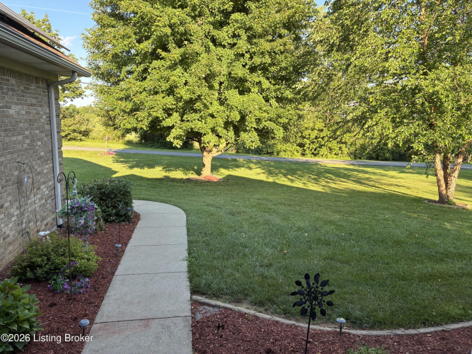 Listing Image 93