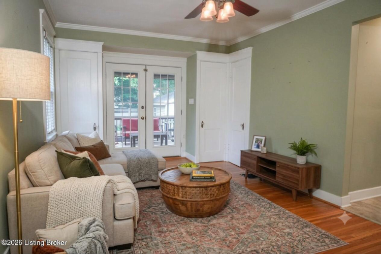 Listing Image 17