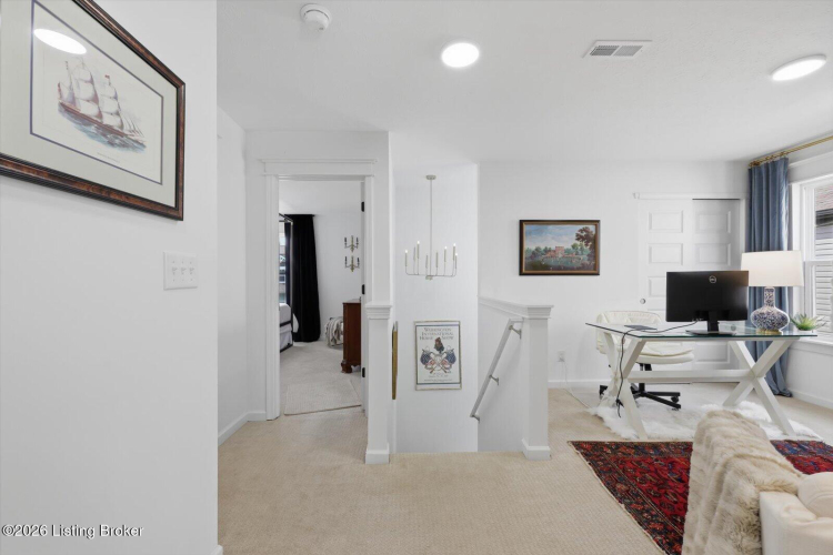 Listing Image 32