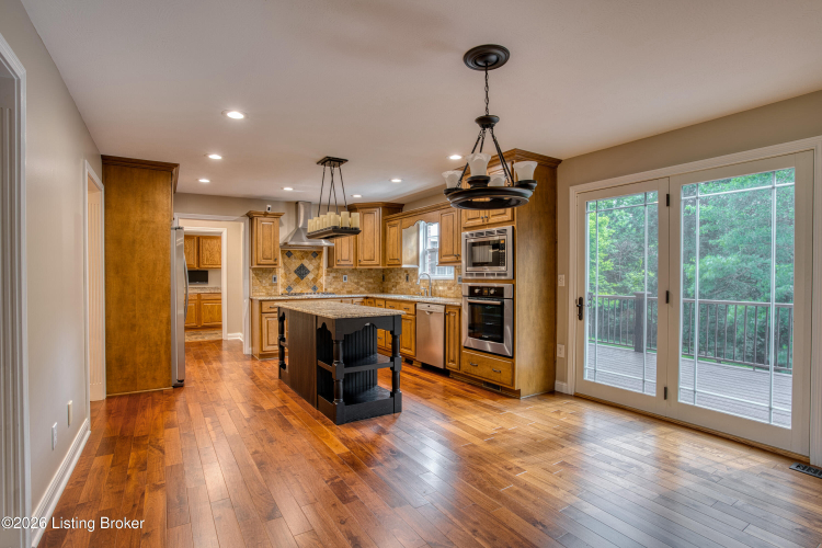 Listing Image 13