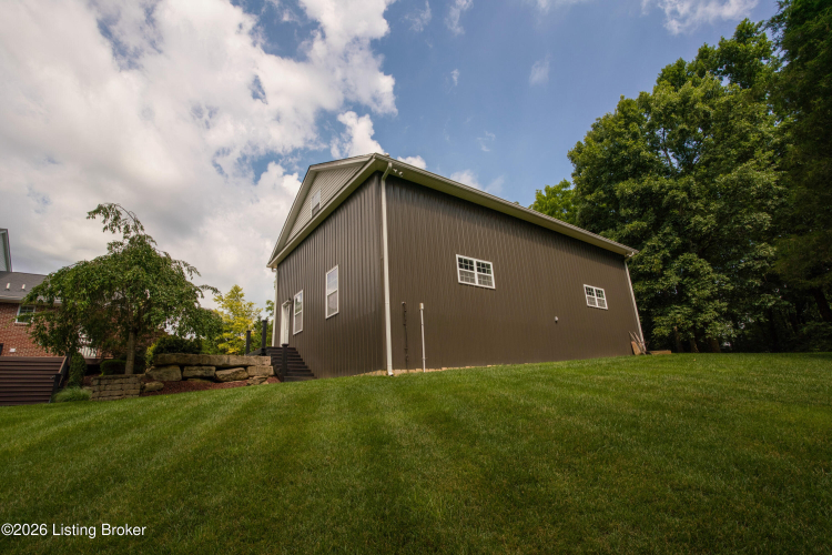 Listing Image 51
