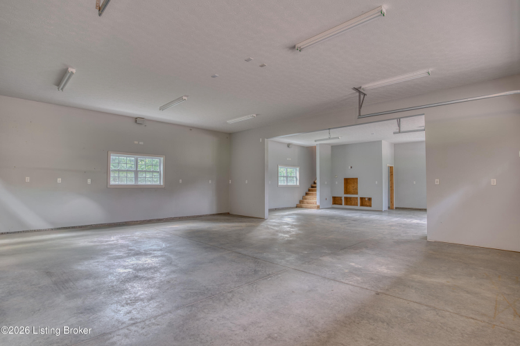 Listing Image 60