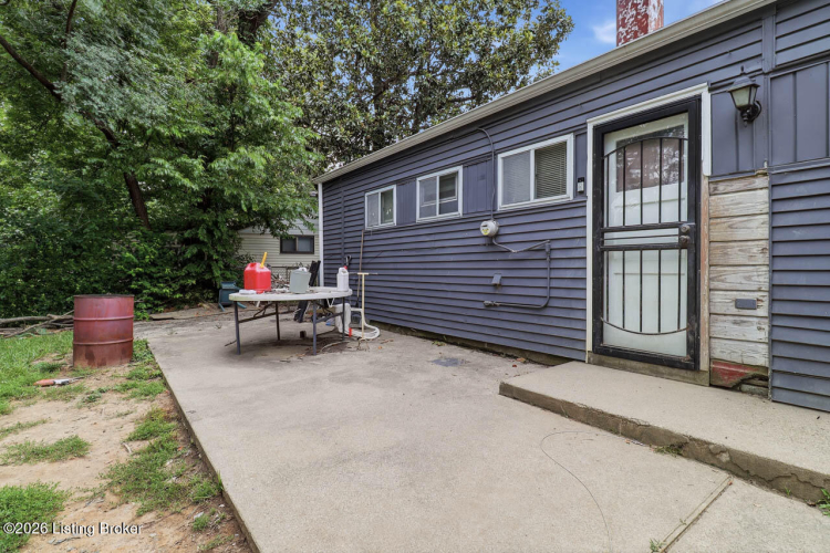 Listing Image 28
