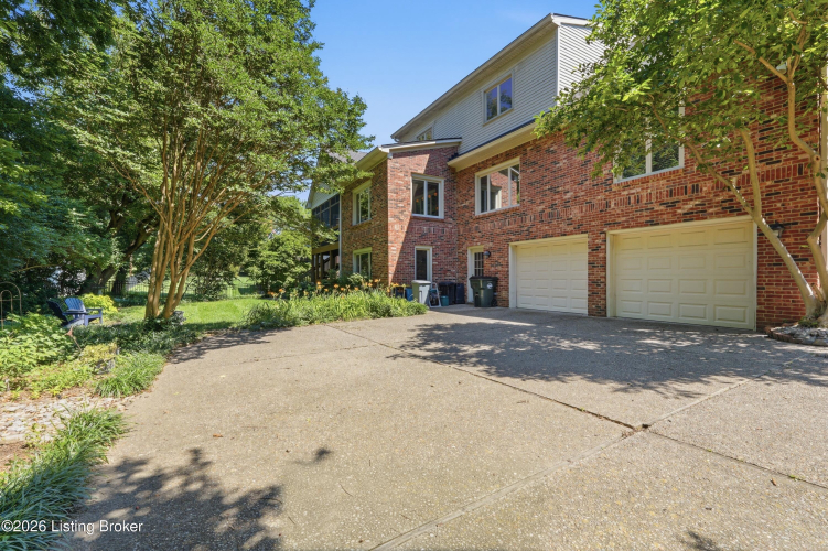 Listing Image 53