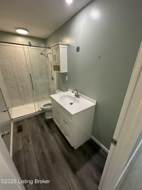 Listing Image 21