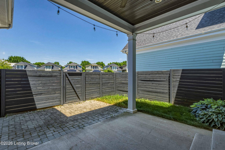 Listing Image 37