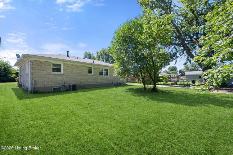Listing Image 27