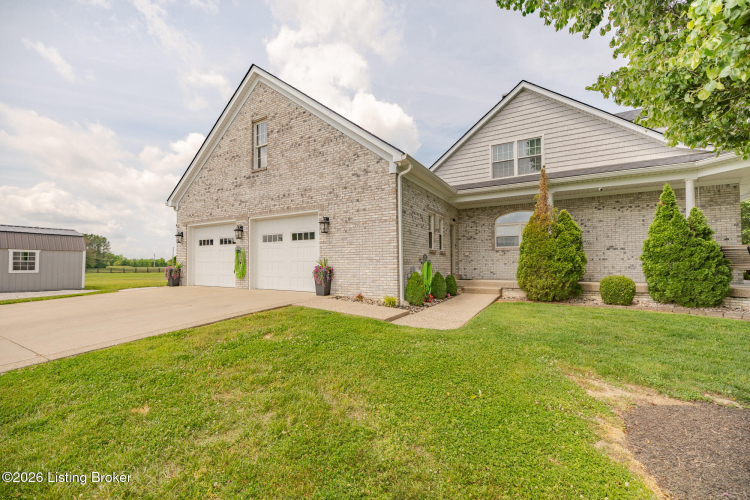 Listing Image 75