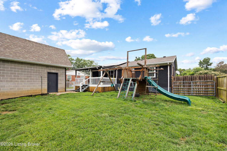 Listing Image 24