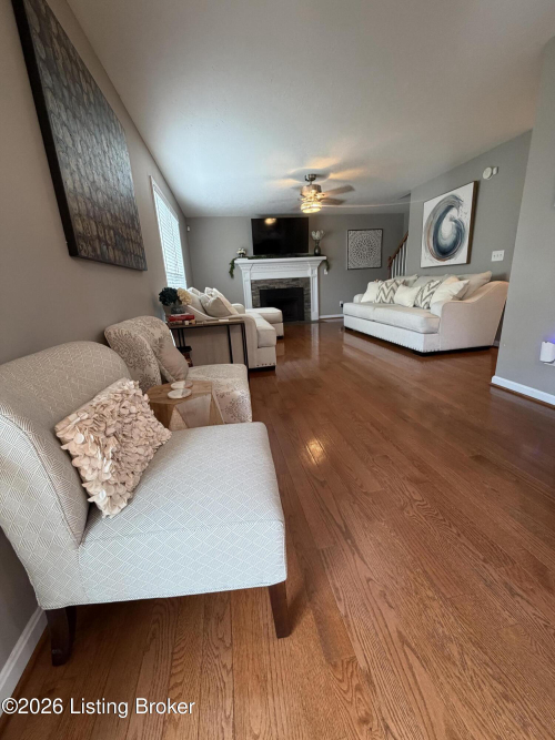 Listing Image 16