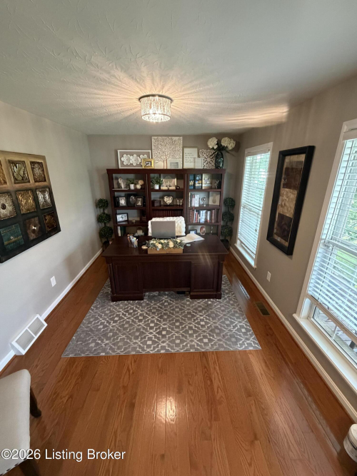 Listing Image 35