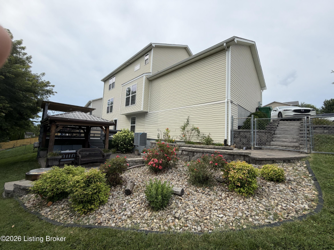 Listing Image 47