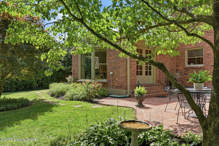 Listing Image 52