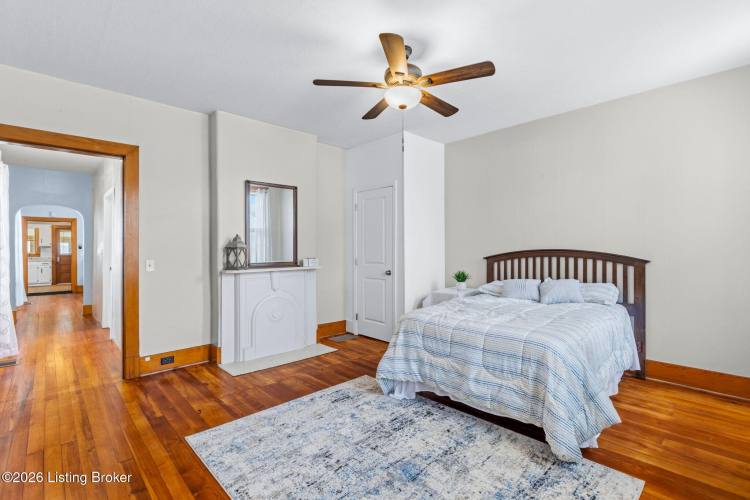 Listing Image 22